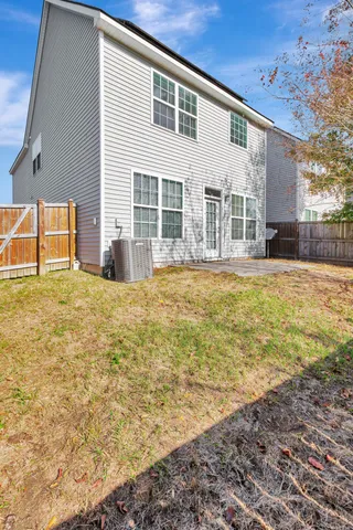 $2,450 | 8986 Cat Tail Pond Road, Summerville, SC 29485