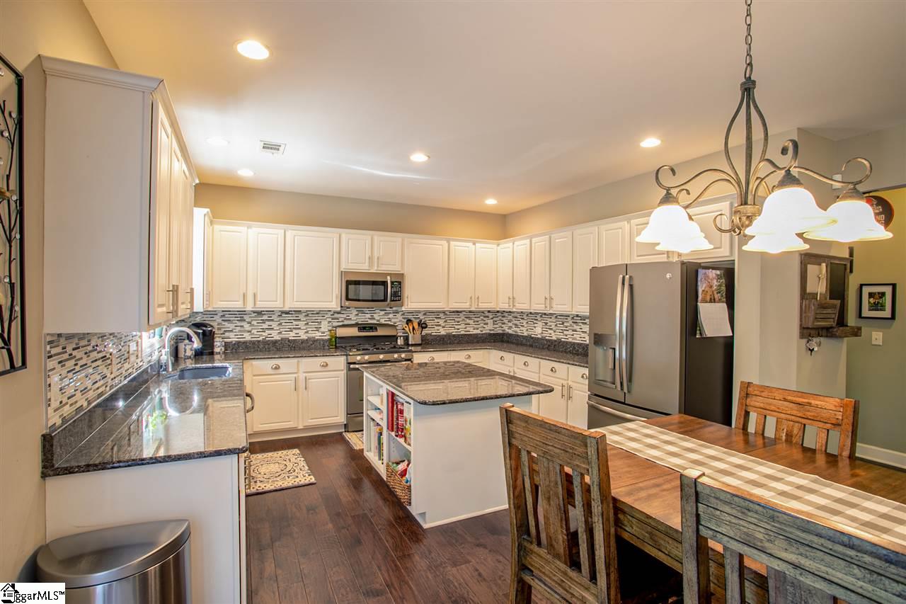301 Rivanna Lane Greenville, SC 29607 - Photo 14 of 31 Gallery Image 14