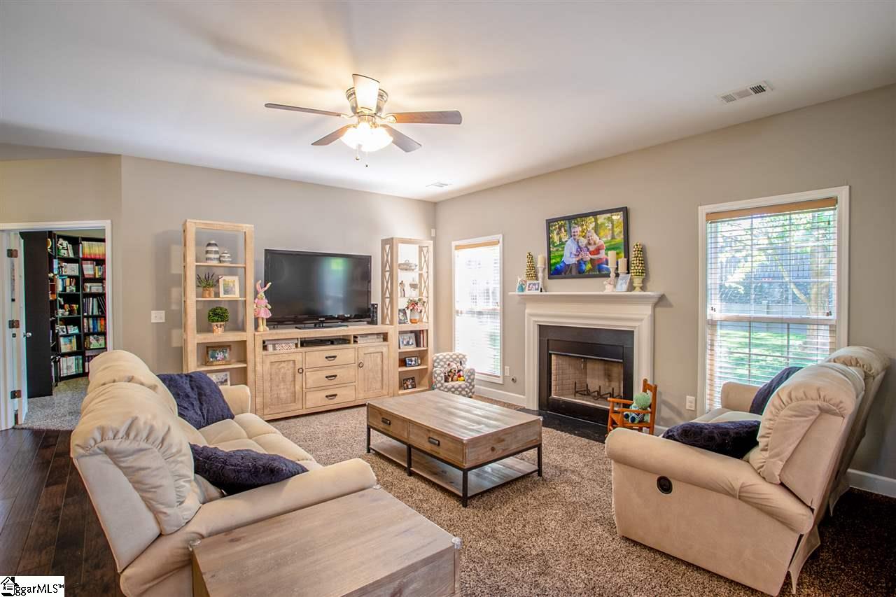301 Rivanna Lane Greenville, SC 29607 - Photo 10 of 31 Gallery Image 10