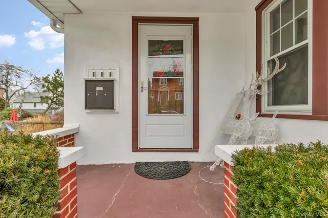 $899,000 | 87 Colgate Avenue, Yonkers, NY 10703