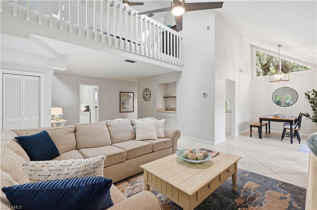 1281 Solana Road Naples, FL 34103 - Photo 5 of 28