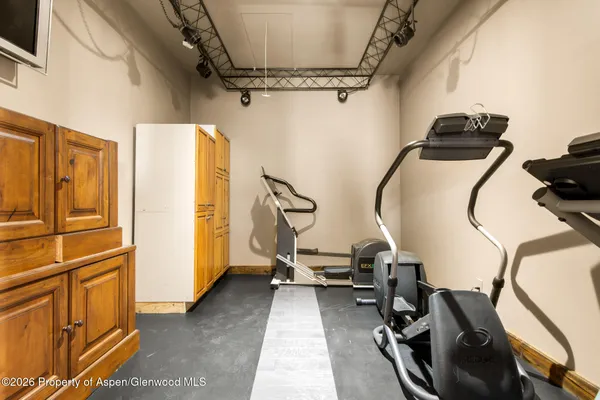 $1,850,000 | 4406 County Road 331, Silt, CO 81652