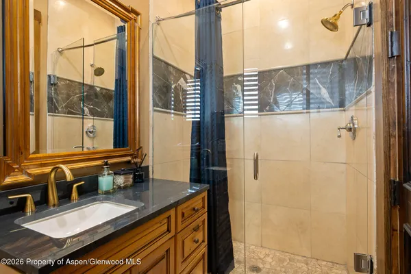 $1,850,000 | 4406 County Road 331, Silt, CO 81652