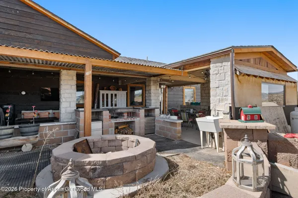 $1,850,000 | 4406 County Road 331, Silt, CO 81652