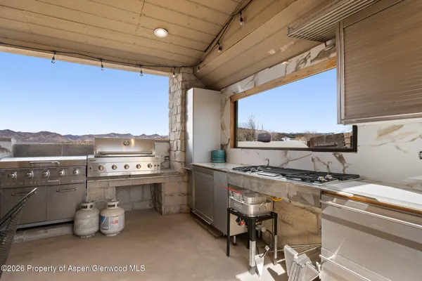 $1,850,000 | 4406 County Road 331, Silt, CO 81652