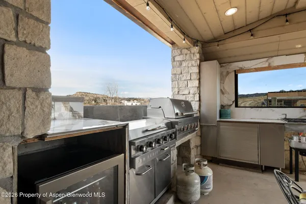 $1,850,000 | 4406 County Road 331, Silt, CO 81652