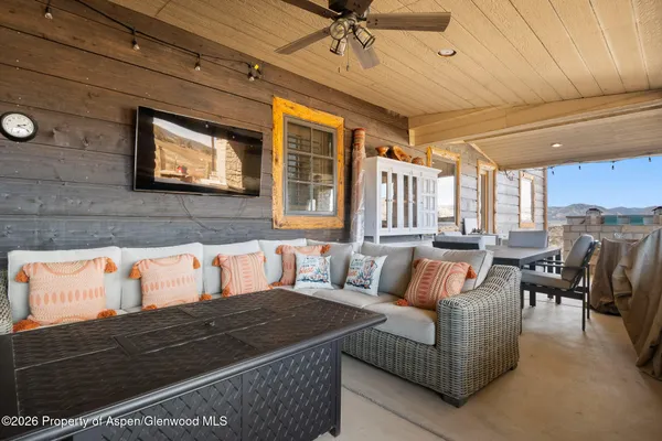 $1,850,000 | 4406 County Road 331, Silt, CO 81652