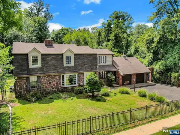 $1,299,000 | 270 High Street, Closter, NJ 07624