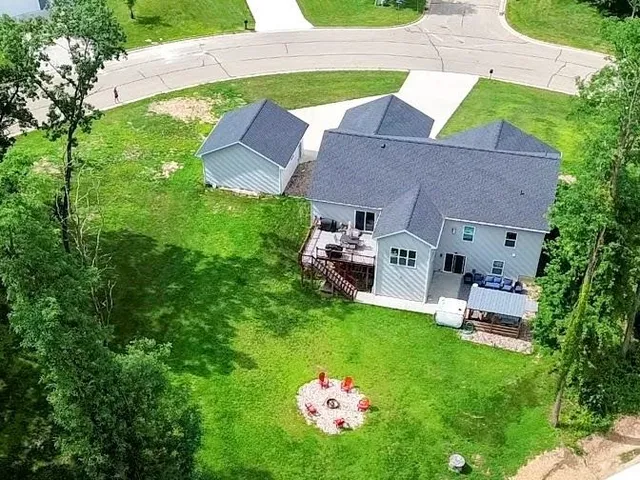 $639,750 | 314 Glen Becker Trail, Wisconsin Dells, WI 53965