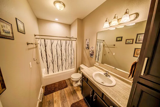 $639,750 | 314 Glen Becker Trail, Wisconsin Dells, WI 53965