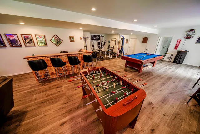 $639,750 | 314 Glen Becker Trail, Wisconsin Dells, WI 53965