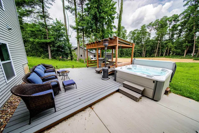 $639,750 | 314 Glen Becker Trail, Wisconsin Dells, WI 53965