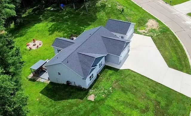 $639,750 | 314 Glen Becker Trail, Wisconsin Dells, WI 53965