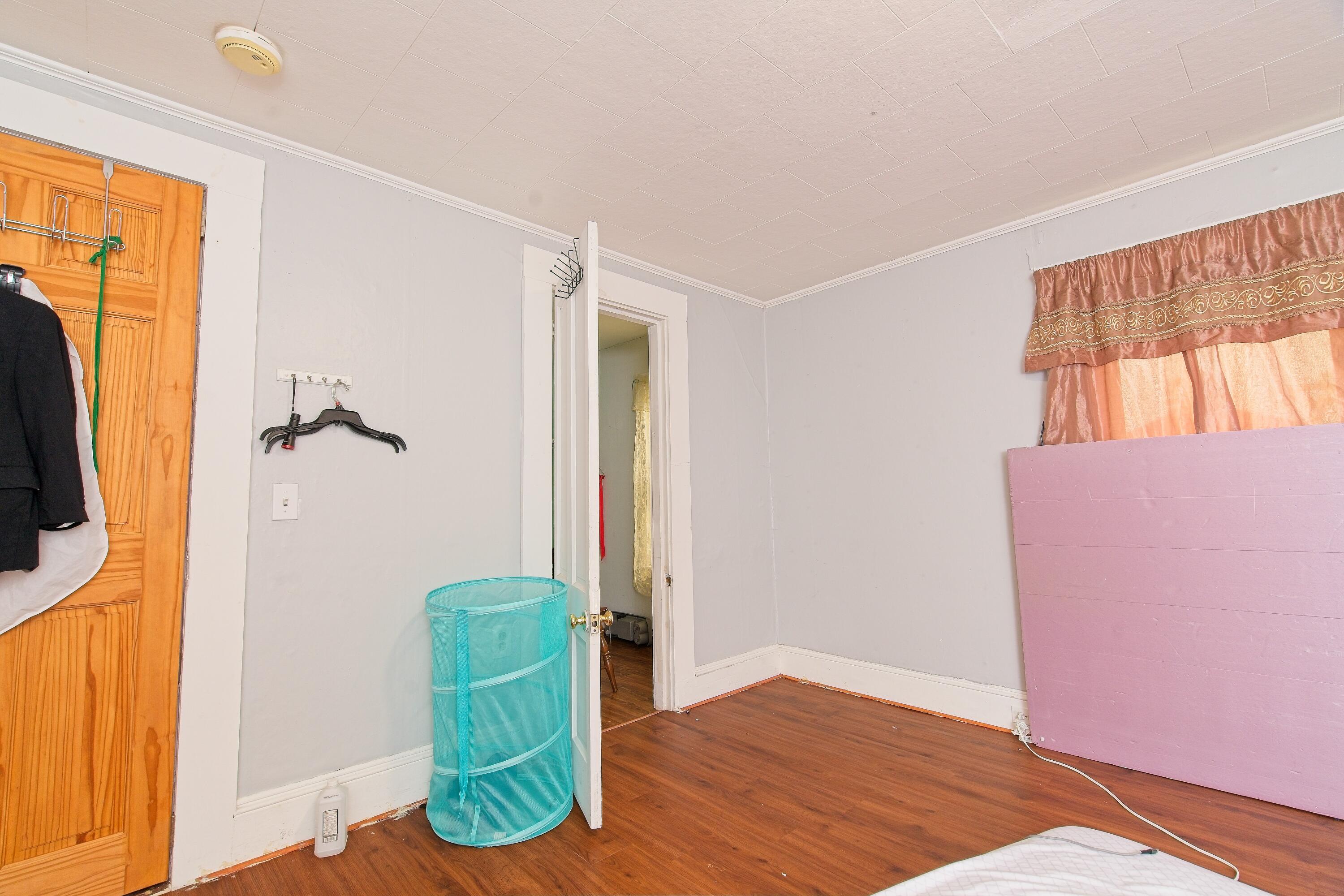 374 Hancock Street Bangor, ME 04401 - Photo 13 of 18 upstairs rm 3