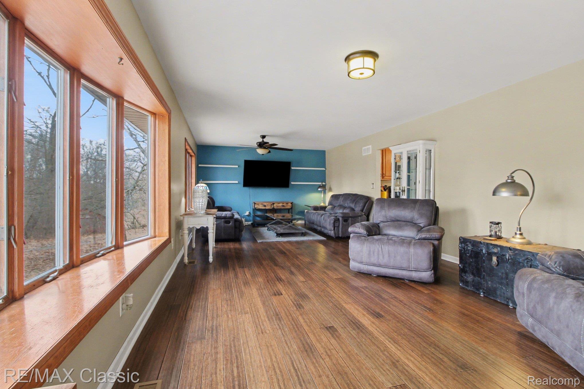 9800 Moon Road Saline, MI 48176 - Photo 4 of 38 Nice open living room featuring bamboo flooring