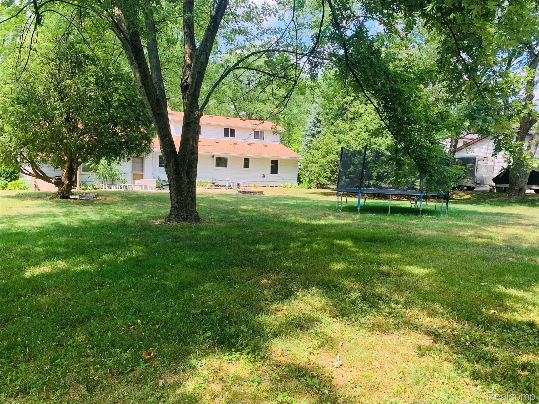 5190 Jamestown Road Utica, MI 48317 - Photo 30 of 33 fullsizeoutput_3389.jpeg