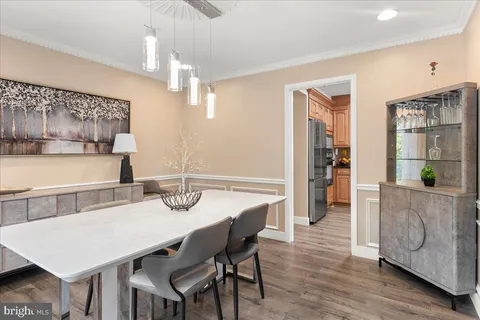 $1,199,900 | 12183 Holly Knoll Circle, Great Falls, VA 22066