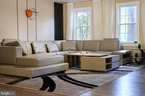 $1,199,900 | 12183 Holly Knoll Circle, Great Falls, VA 22066