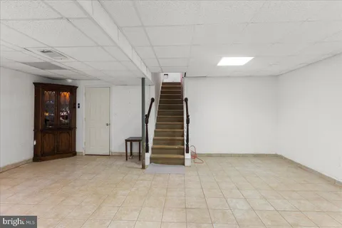 $1,199,900 | 12183 Holly Knoll Circle, Great Falls, VA 22066