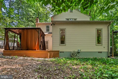 $950,000 | 419 Watts Branch Parkway, Potomac, MD 20854