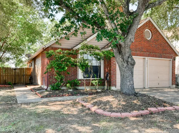 $2,000 | 9811 Wagon Train, Converse, TX 78109