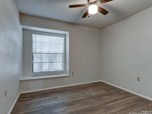 $2,000 | 9811 Wagon Train, Converse, TX 78109