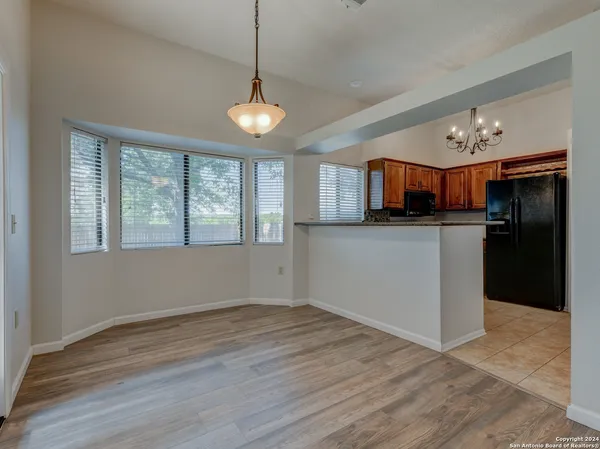 $2,000 | 9811 Wagon Train, Converse, TX 78109