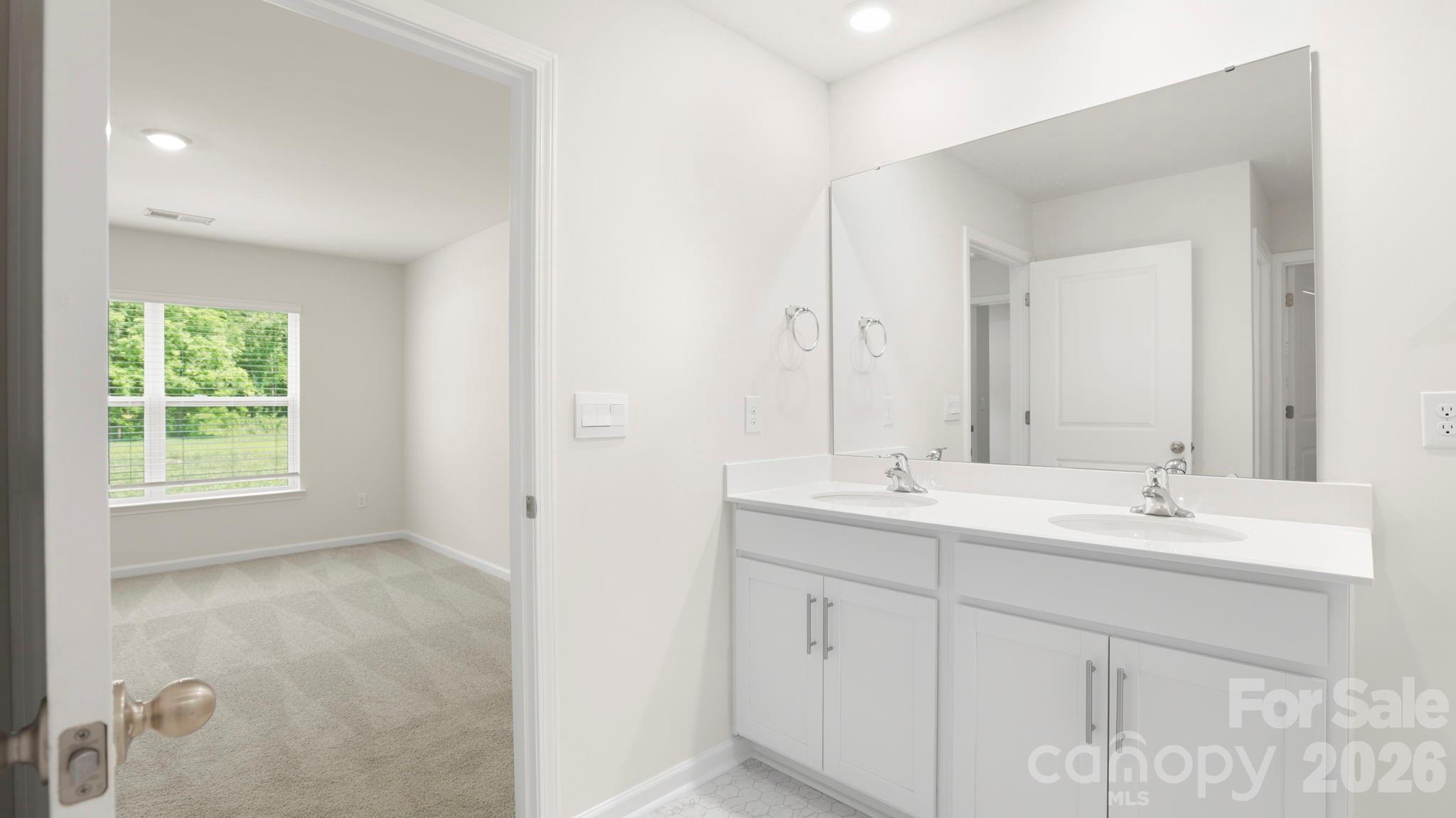 214 Hyder Rdg Road Asheville, NC 28804 - Photo 23 of 32 Gallery Image 23