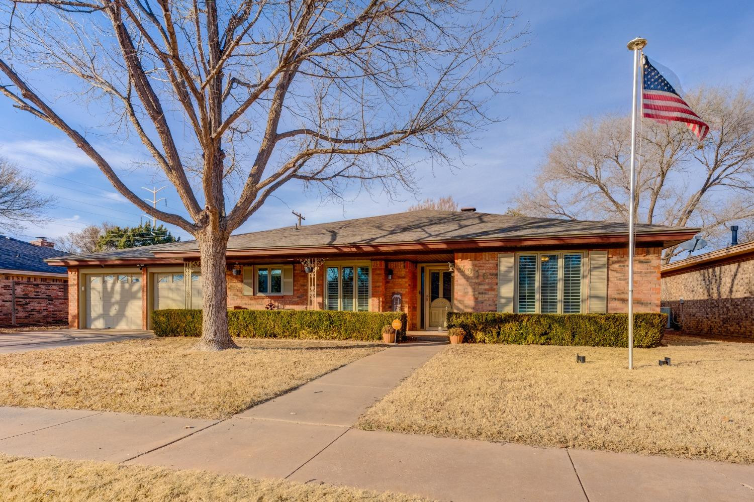 2910 76th Street Lubbock, TX 79423 - Photo 2 of 41 Photo 2