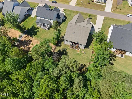 $595,000 | 307 West Amber Oak Drive, Selma, NC 27576