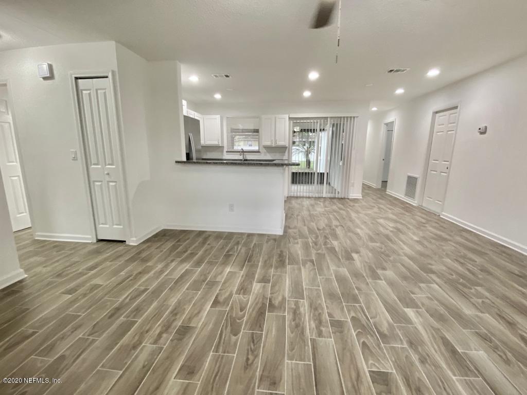 2834 Homestead Road Orange Park, FL 32065 - Photo 6 of 34 Living area/Kitchen