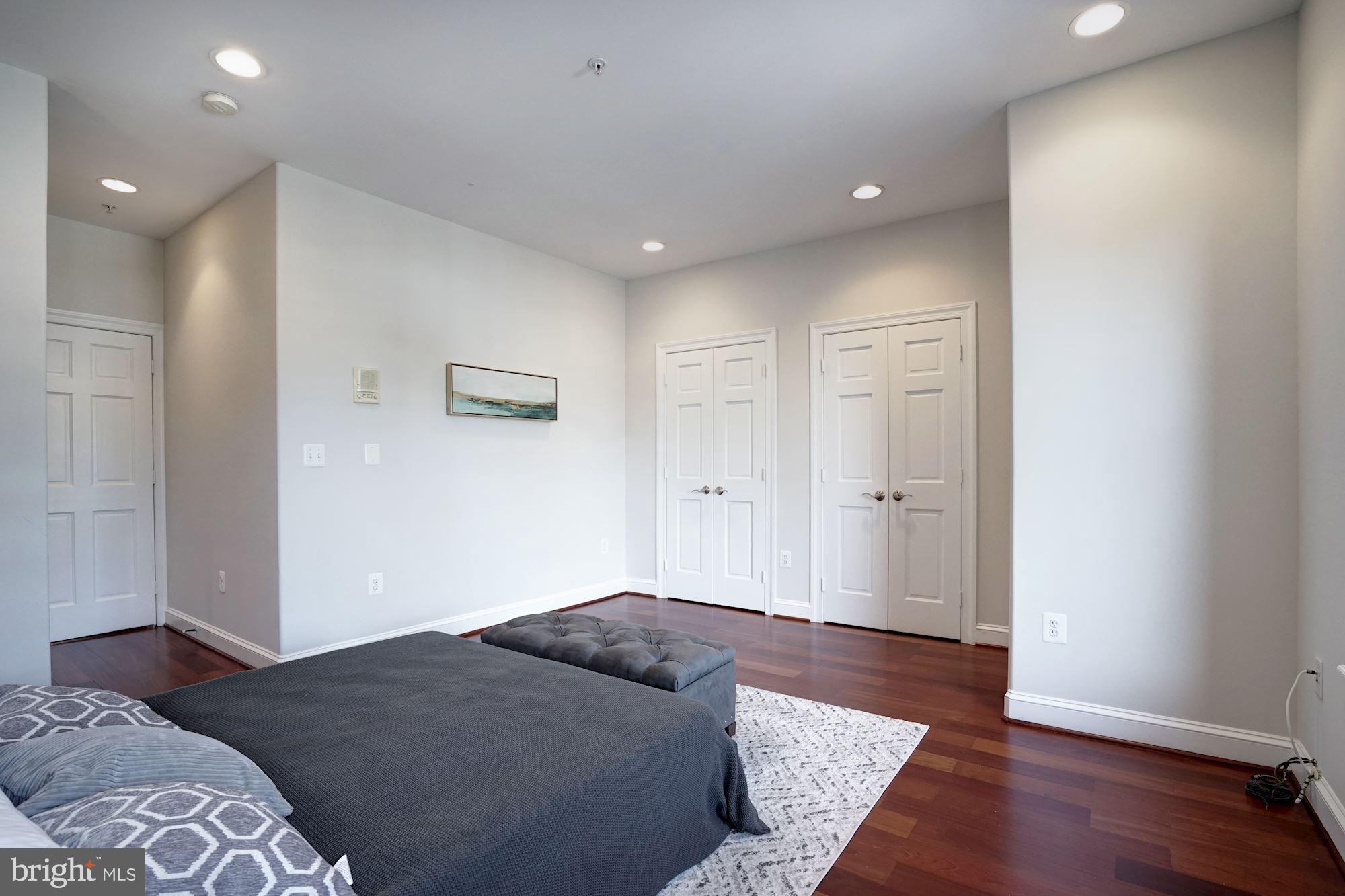 1105 Park Road Northwest, Unit 7 Washington, DC 20010 - Photo 21 of 35 Master bedroom