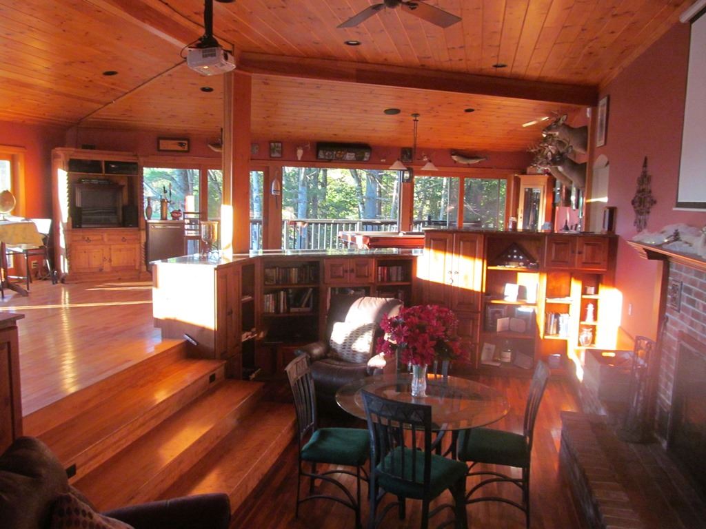 105 Deer Run Road Royalton, VT 05068 - Photo 14 of 28