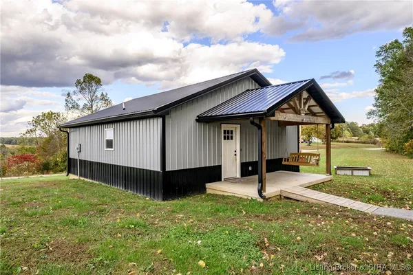 $189,000 | 11455 Losson Road, Pekin, IN 47165