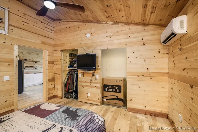 $210,000 | 11455 Losson Road, Pekin, IN 47165