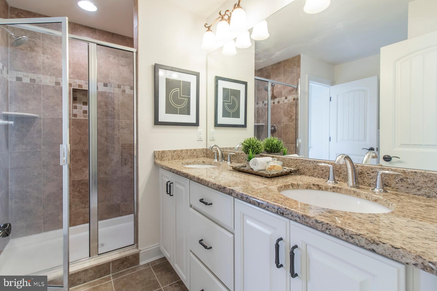 176 Katharine Lane Wayne, PA 19087 - Photo 16 of 30 Master bath