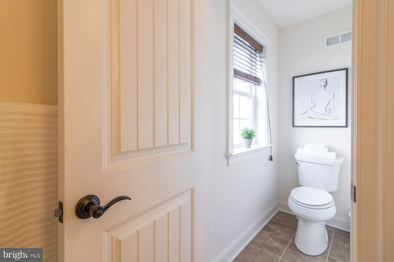 176 Katharine Lane Wayne, PA 19087 - Photo 17 of 30 Master bathroom