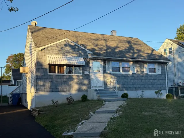 $525,000 | 208 Julius Street, Iselin, NJ 08830