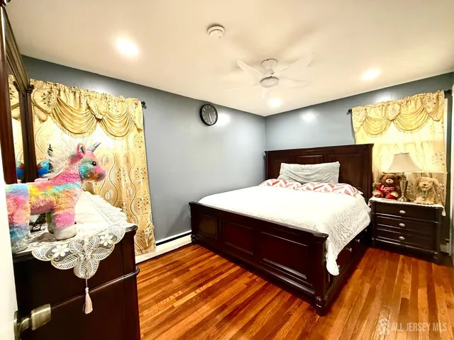 $525,000 | 208 Julius Street, Iselin, NJ 08830