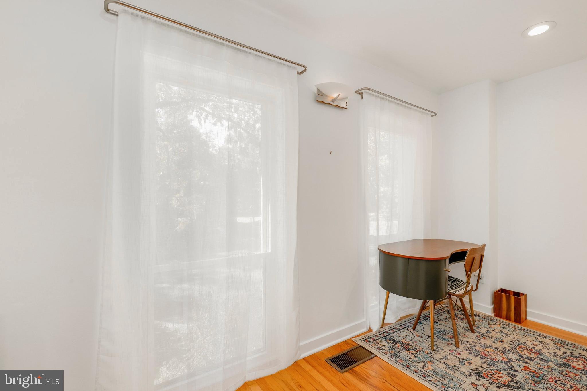 11459 Waterview Cluster Reston, VA 20190 - Photo 15 of 40