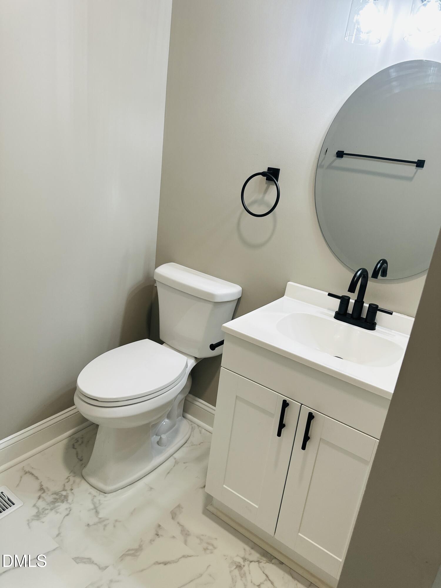 219 Barnett Avenue Roxboro, NC 27573 - Photo 20 of 37