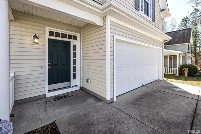 $2,195 | 7954 Willowglen Drive, Raleigh, NC 27616