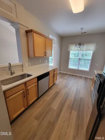 $2,195 | 7954 Willowglen Drive, Raleigh, NC 27616