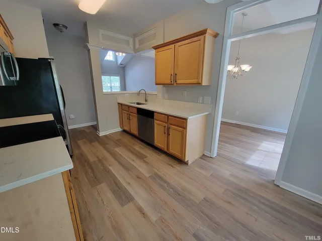 $2,195 | 7954 Willowglen Drive, Raleigh, NC 27616