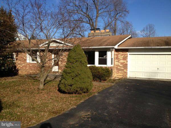 6902 Yale Road Middle River, MD 21220 - Photo 1 of 12 Exterior (Front)