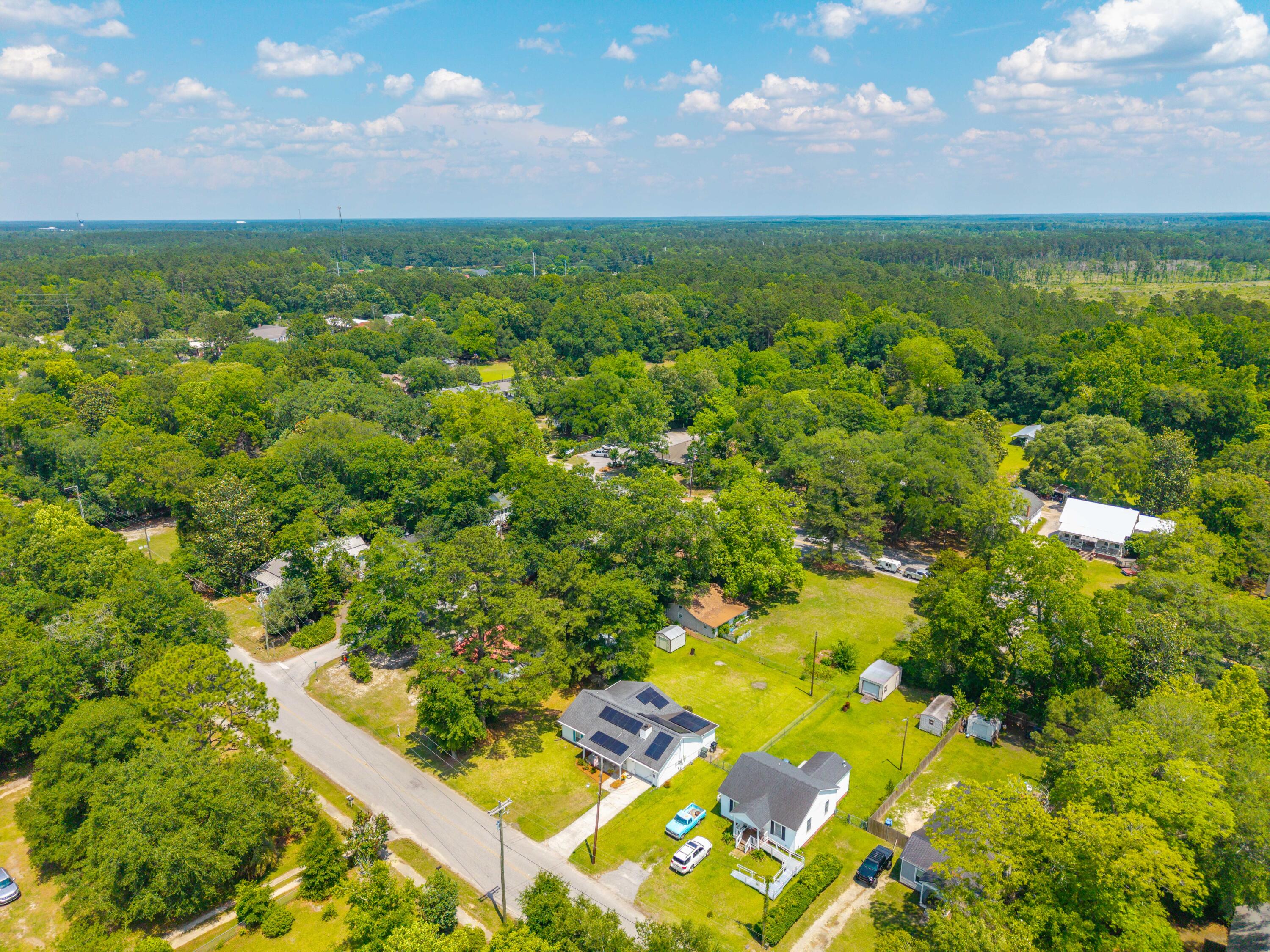 171 North Main Street Ridgeville, SC 29472 - Photo 34 of 40 DJI_20250520141815_0023_D