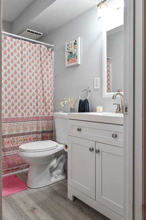 24 Maple Crest Circle, Unit F Holyoke, MA 01040 - Photo 29 of 41 Gallery Image 29