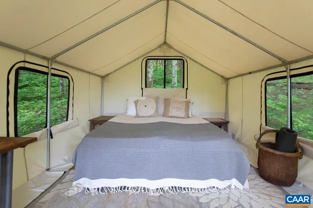 $1,950,000 | 174 Sarvisberry Lane Southwest, Floyd, VA 24091