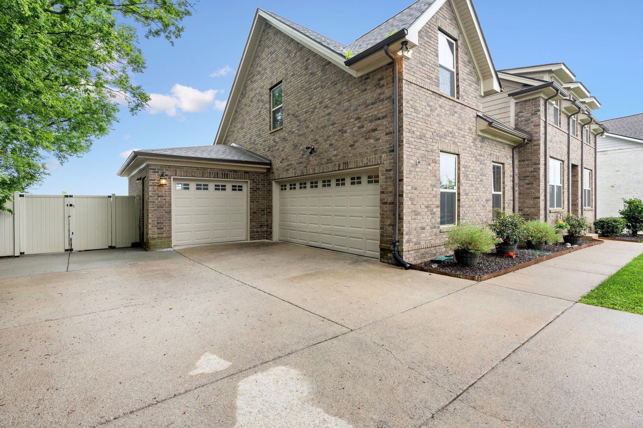 2957 Stewart Campbell Pointe Spring Hill, TN 37174 - Photo 5 of 53 front view of a house with a garage