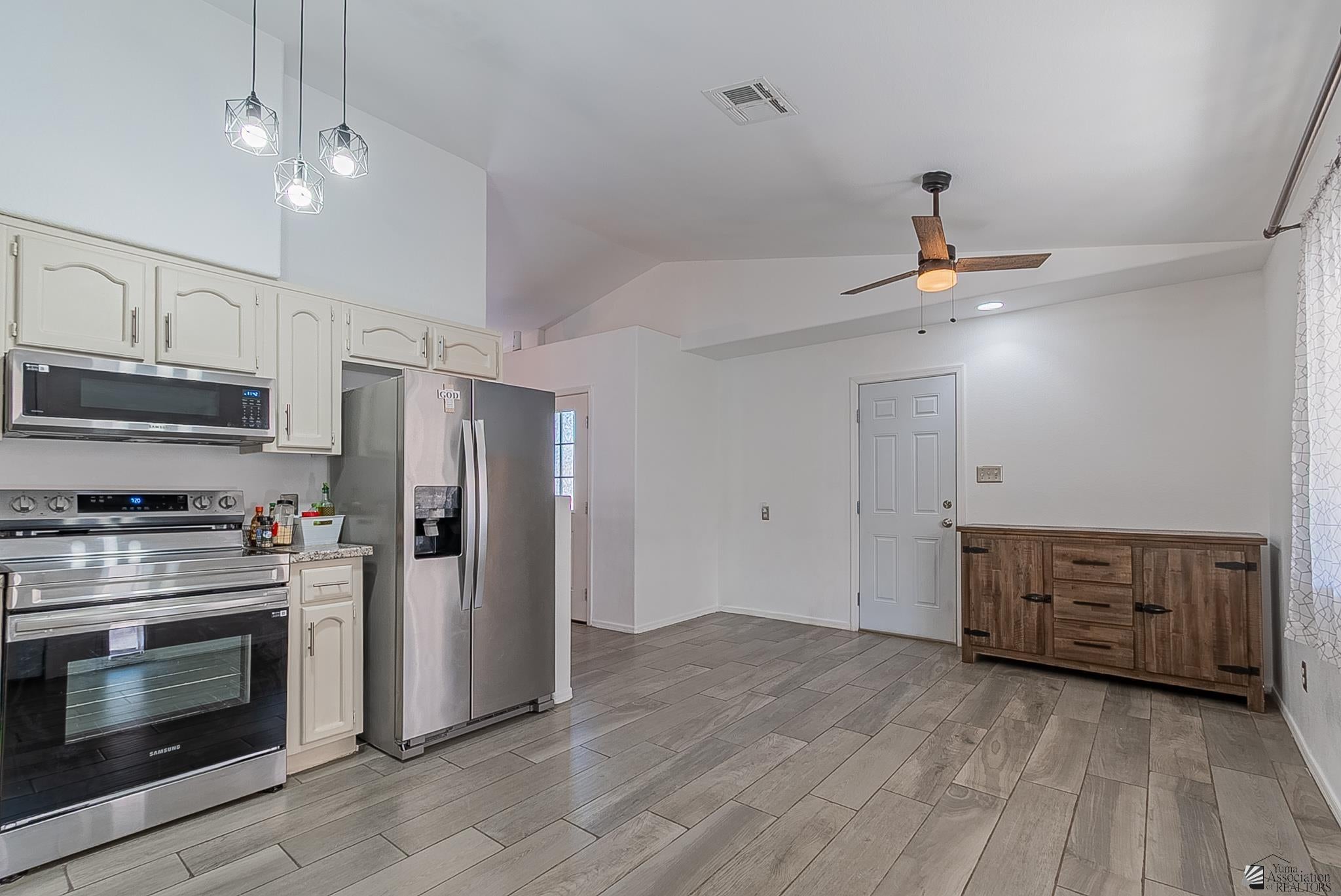 503 North Marshall Loop Road Somerton, AZ 85350 - Photo 8 of 29 Gallery Image 8